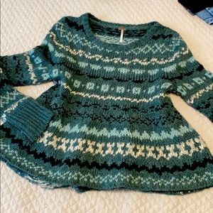FREE PEOPLE Teal-colored Cozy flared out sweater